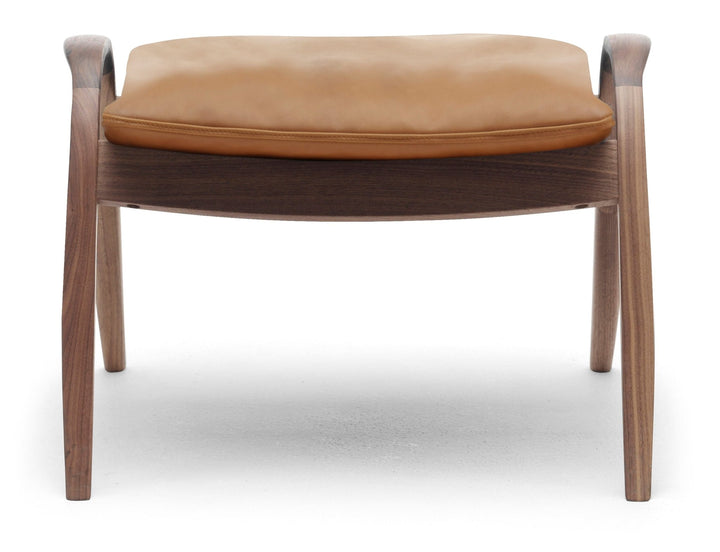 FH430 Signature Foot Stool - Carl Hansen & Son - Stools + Benches + Ottomans - Oiled Walnut/Sif 95 Leather - HORNE