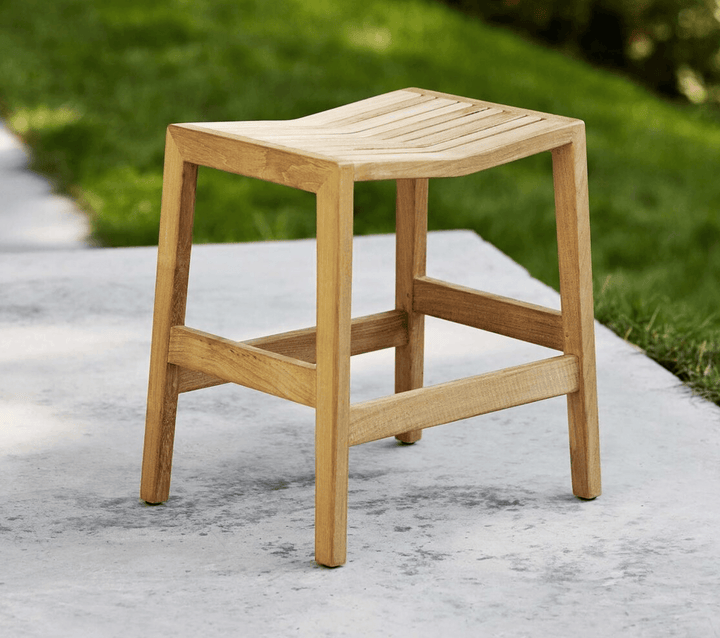Flip Stool - Cane Line - Outdoor Furniture - HORNE