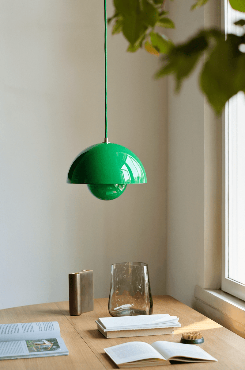 Flowerpot VP1 Pendant - &Tradition - Pendants - Signal Green - HORNE
