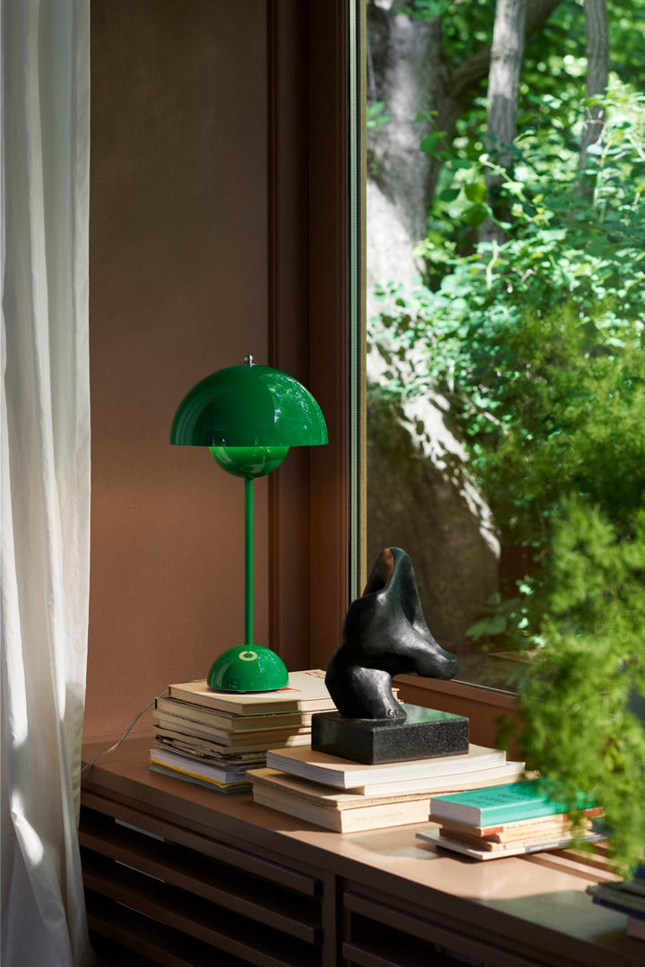 Flowerpot VP3 Table Lamp - &Tradition - Table + Task - Polished Brass - HORNE