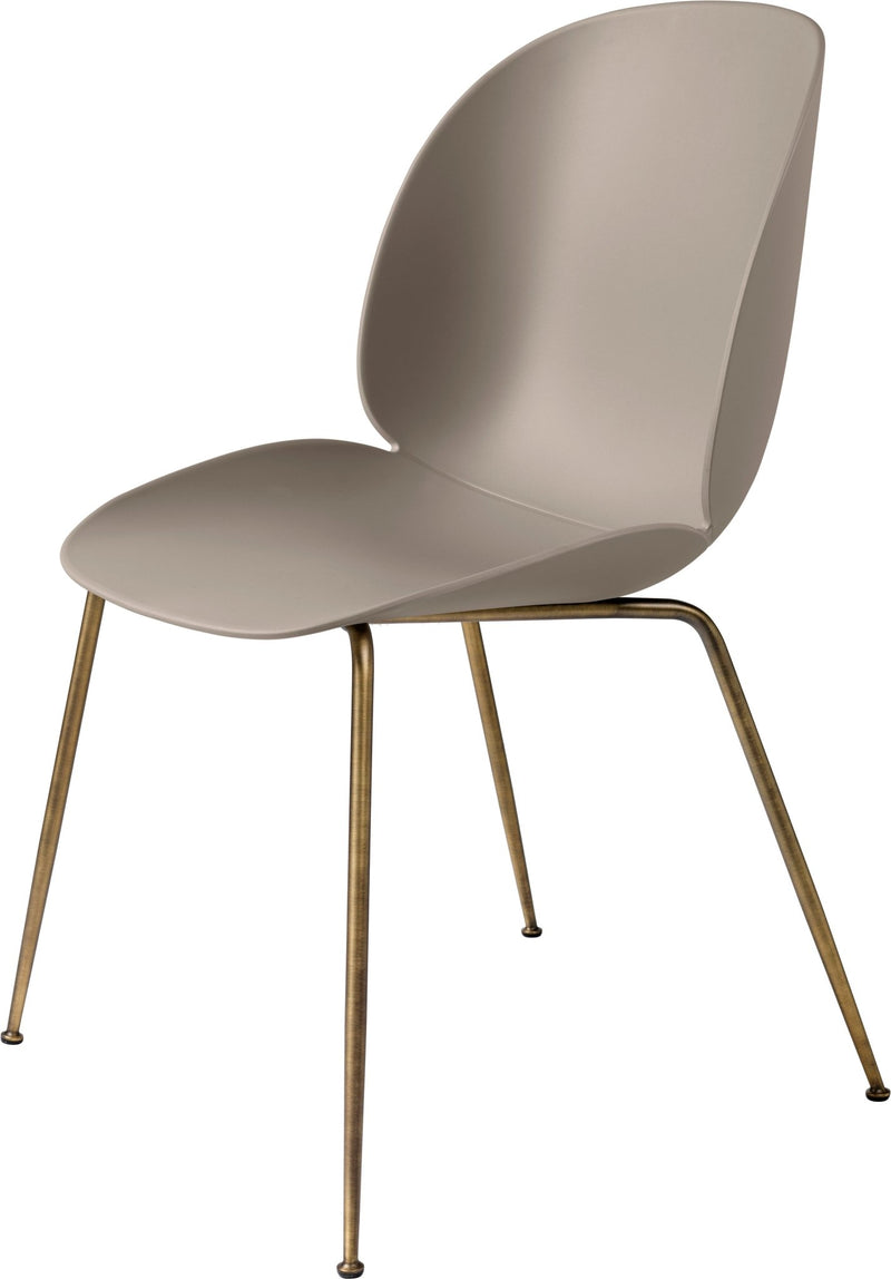 Beetle Dining Chair - Antique Brass Base - Gubi - Chairs - Alabaster White - HORNE