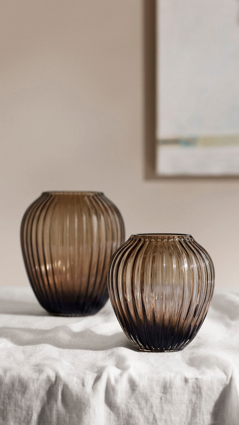Hammershøi Vase - Walnut - Kähler - Vases - 5.1