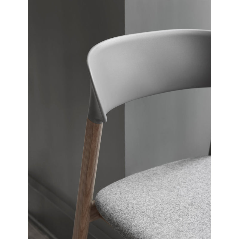 Herit Chair - Oak - Normann Copenhagen - Chairs - White - HORNE