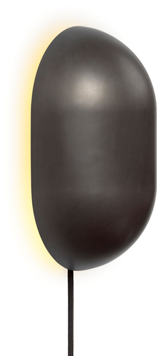 Howard Wall Lamp - Gubi - Wall Sconces - HORNE
