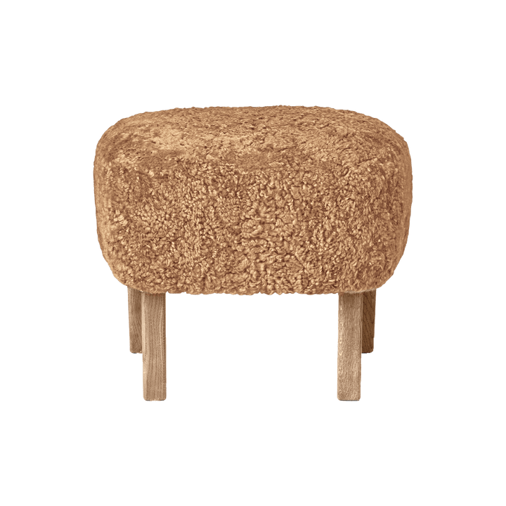 Ingeborg Footstool - Sheepskin - Audo Copenhagen - Stools + Benches + Ottomans - Honey - Natural Oak - HORNE
