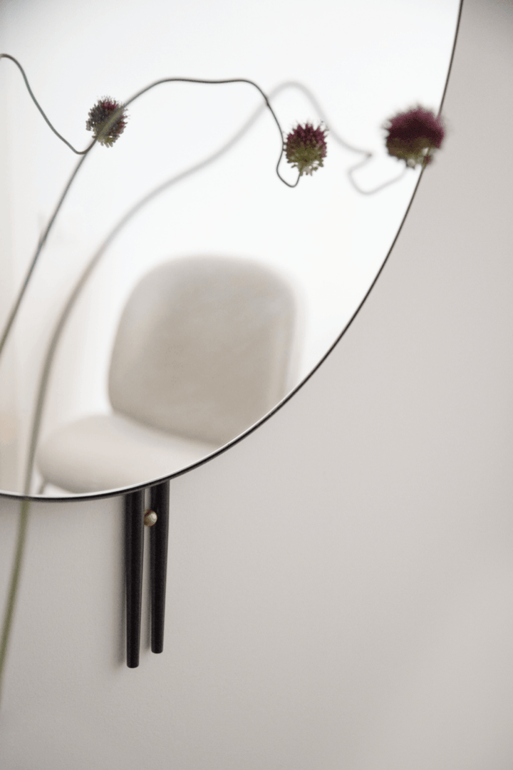 IOI Wall Mirror - Gubi - Mirrors - HORNE