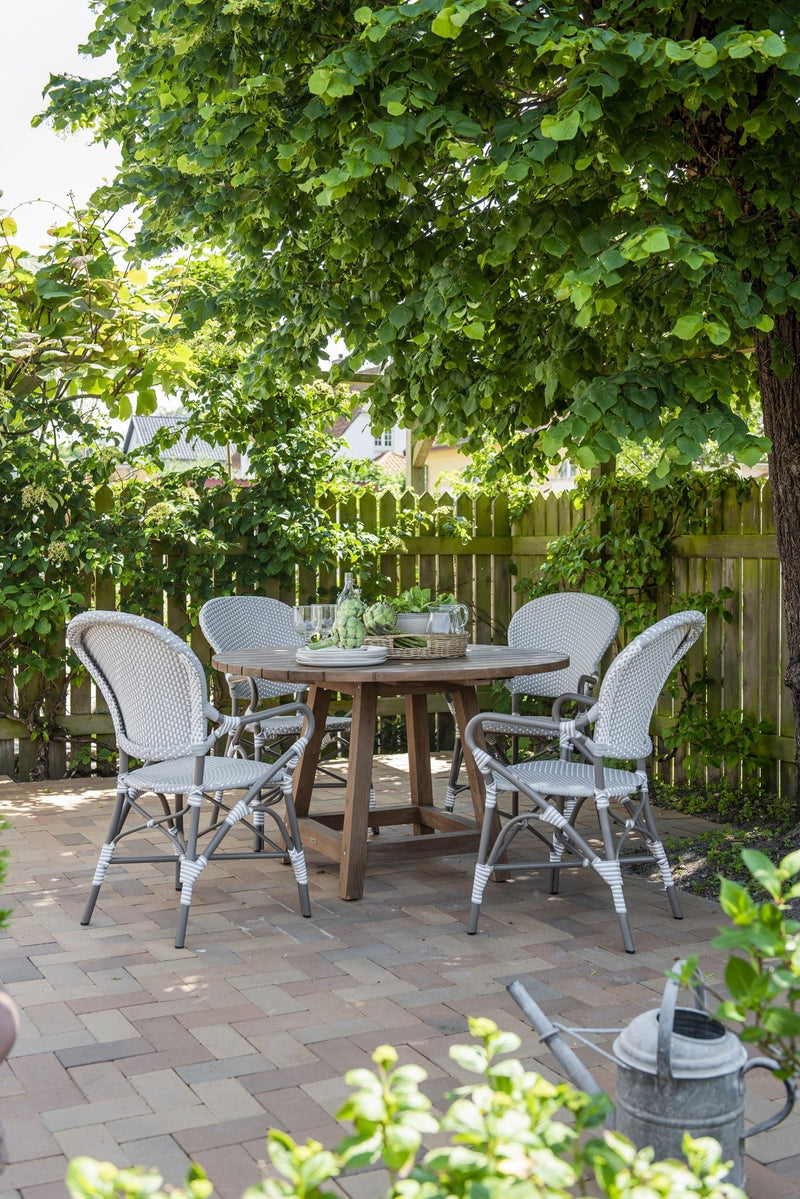 Isabell Arm Chair AluRattan - Sika Design - Outdoor Furniture - White / Cappuccino Dots - White - HORNE