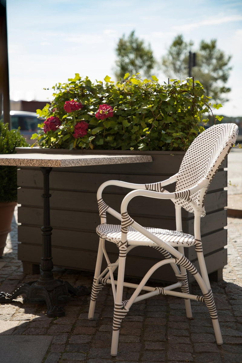 Isabell Arm Chair AluRattan - Sika Design - Outdoor Furniture - White / Cappuccino Dots - White - HORNE