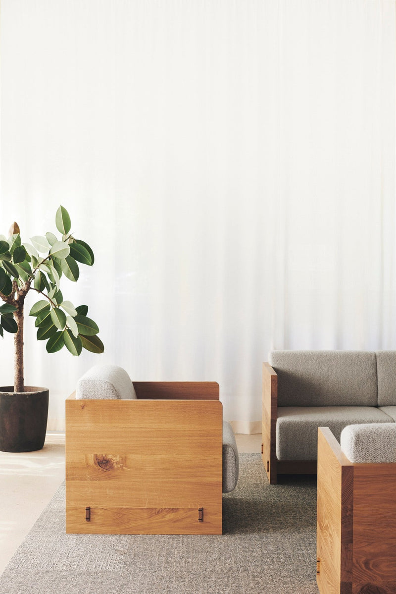 Karm Lounge Chair - BRDR. Kruger - Chairs - Fumed Oak - Hallingdal Grey 0113 - HORNE