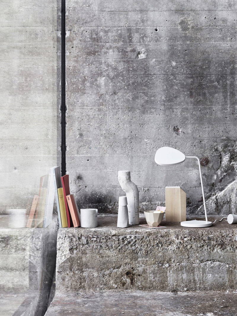 Leaf Table Lamp - Muuto - Table + Task - Grey - HORNE