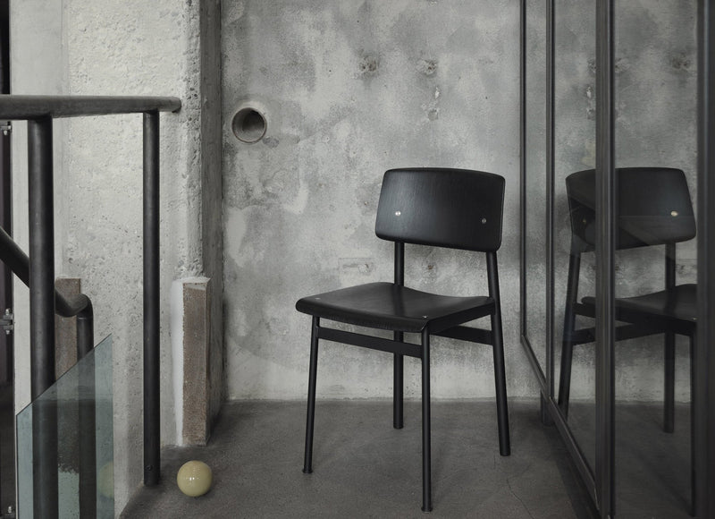Loft Chair - Muuto - Chairs - Black Frame & Oak Seat - HORNE