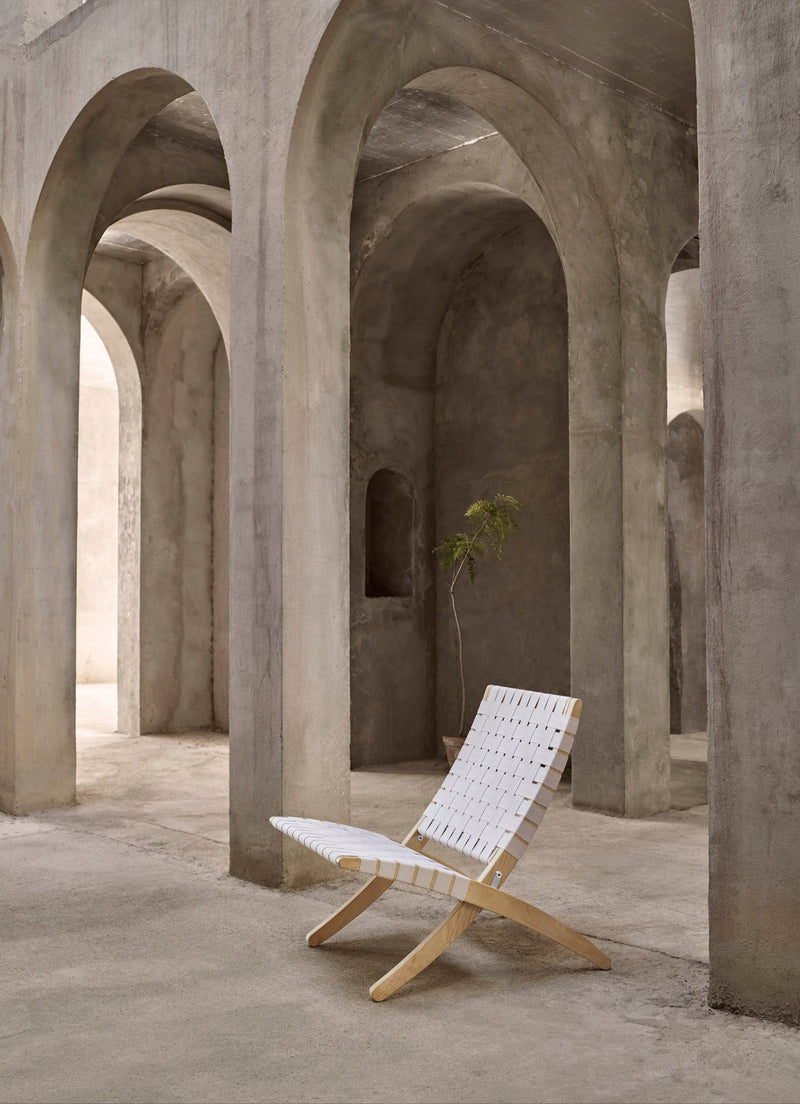 MG501 Cuba Chair - Cotton Webbing - Carl Hansen & Son - Chairs - Soaped Oak/Natural Webbing - HORNE