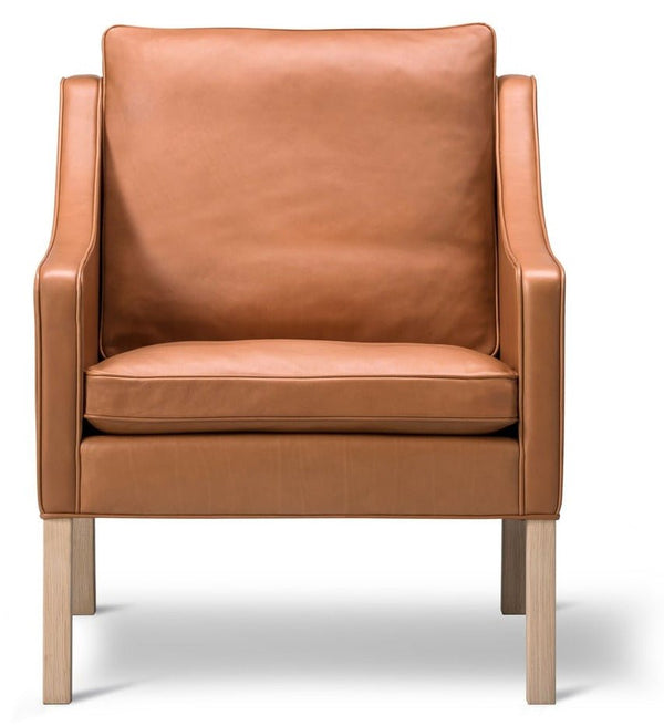 Mogensen 2207 Club Chair - Lacquered Oak - Fredericia - Chairs - HORNE