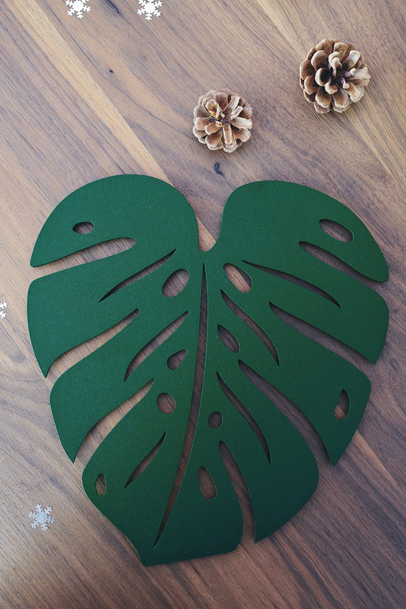 Monstera Trivet - HORNE