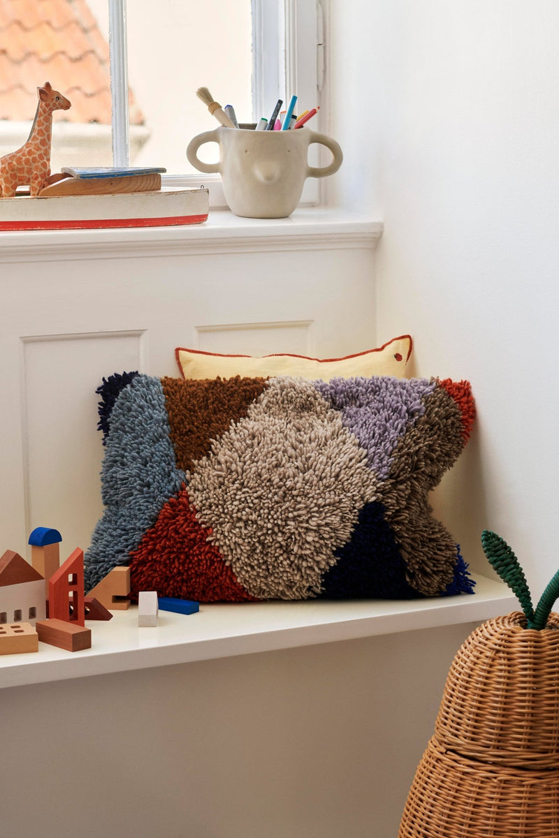 Mus Plant Pot - Ferm Living - Pots & Planters - Dark Grey - Large - HORNE