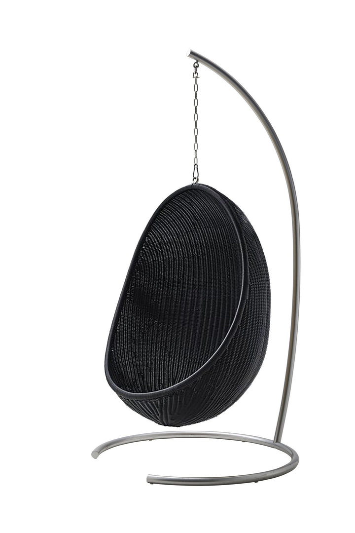 Nanna Ditzel Hanging Egg Chair Exterior - Sika Design - Outdoor Furniture - ArtFibre Black - No Cushion - With Chain + Stand - HORNE