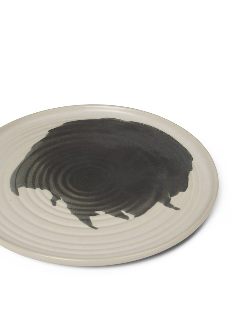  Ferm Living Omhu Plate - Dinnerware - Small - HORNE