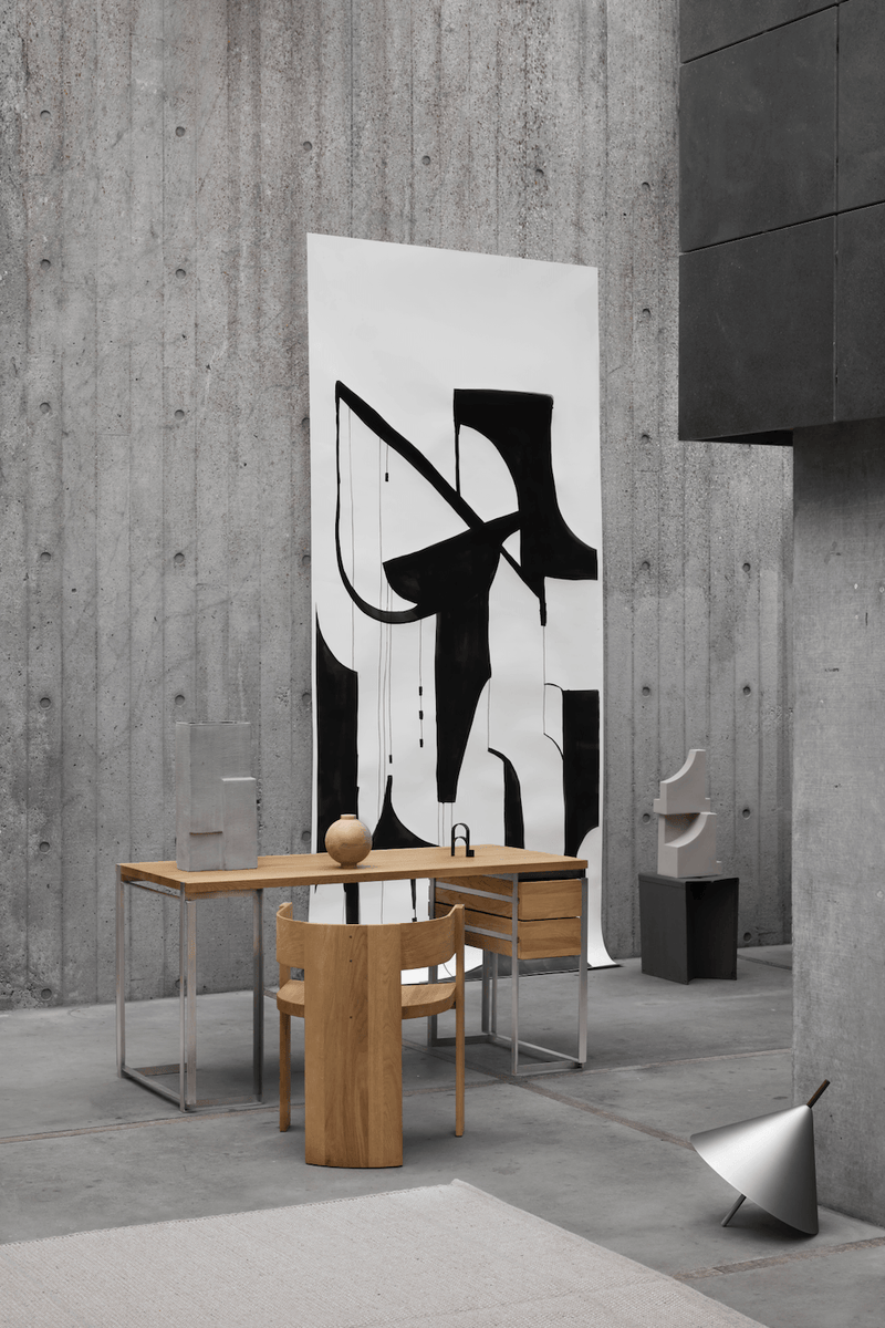 Outline Desk - HORNE