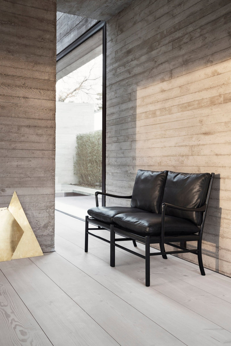 OW149 - 2 Colonial Sofa - Carl Hansen & Son - Sofas - HORNE