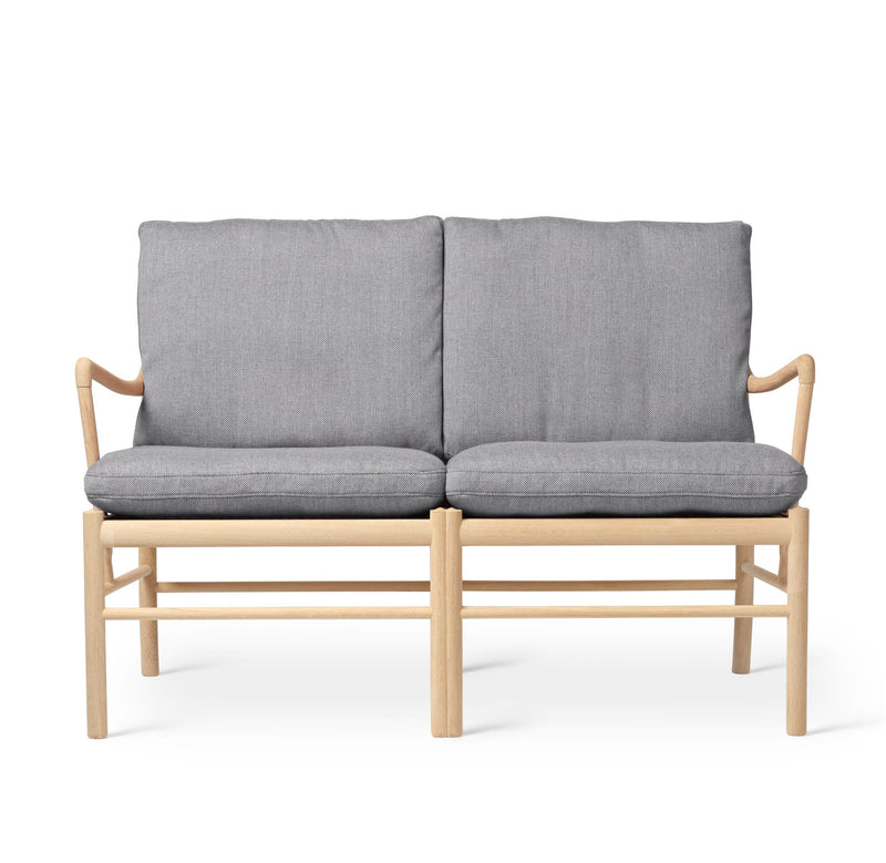 OW149 - 2 Colonial Sofa - Carl Hansen & Son - Sofas - HORNE