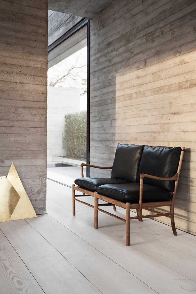 OW149 - 2 Colonial Sofa - Carl Hansen & Son - Sofas - HORNE