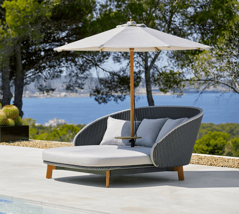 Peacock Daybed - Cane Line - Outdoor Furniture - No Parasol - HORNE
