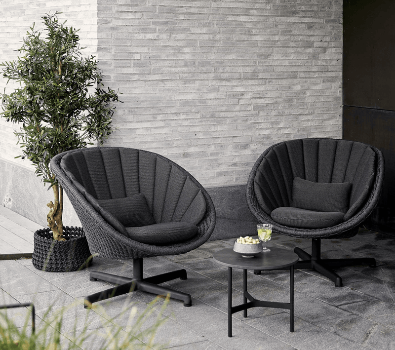Peacock Lounge Chair w/ Swivel Base - Cane Line - Outdoor Furniture - Dark Grey Focus - HORNE