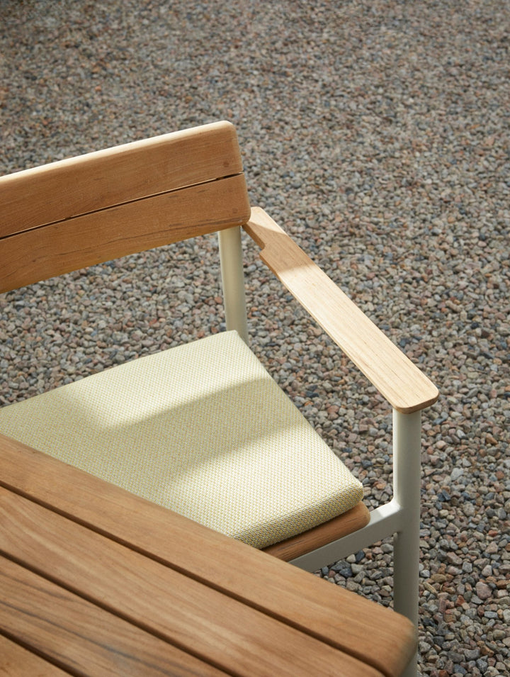 Pelagus Armchair - Skagerak by Fritz Hansen - Chairs - Hunter Green - Add Cushion - HORNE