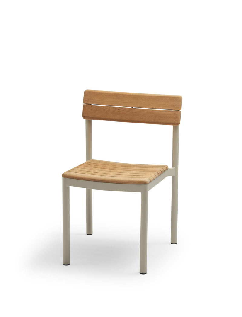 Pelagus Chair - Skagerak by Fritz Hansen - Chairs - Light Ivory - Add Cushion - HORNE