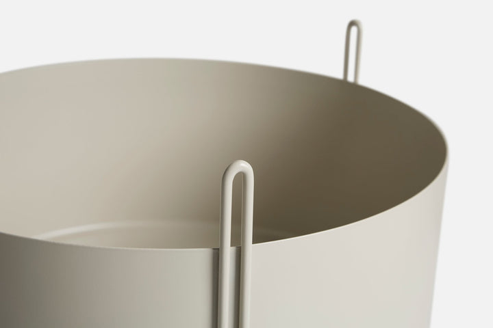 Pidestall Elevated Steel Planter 