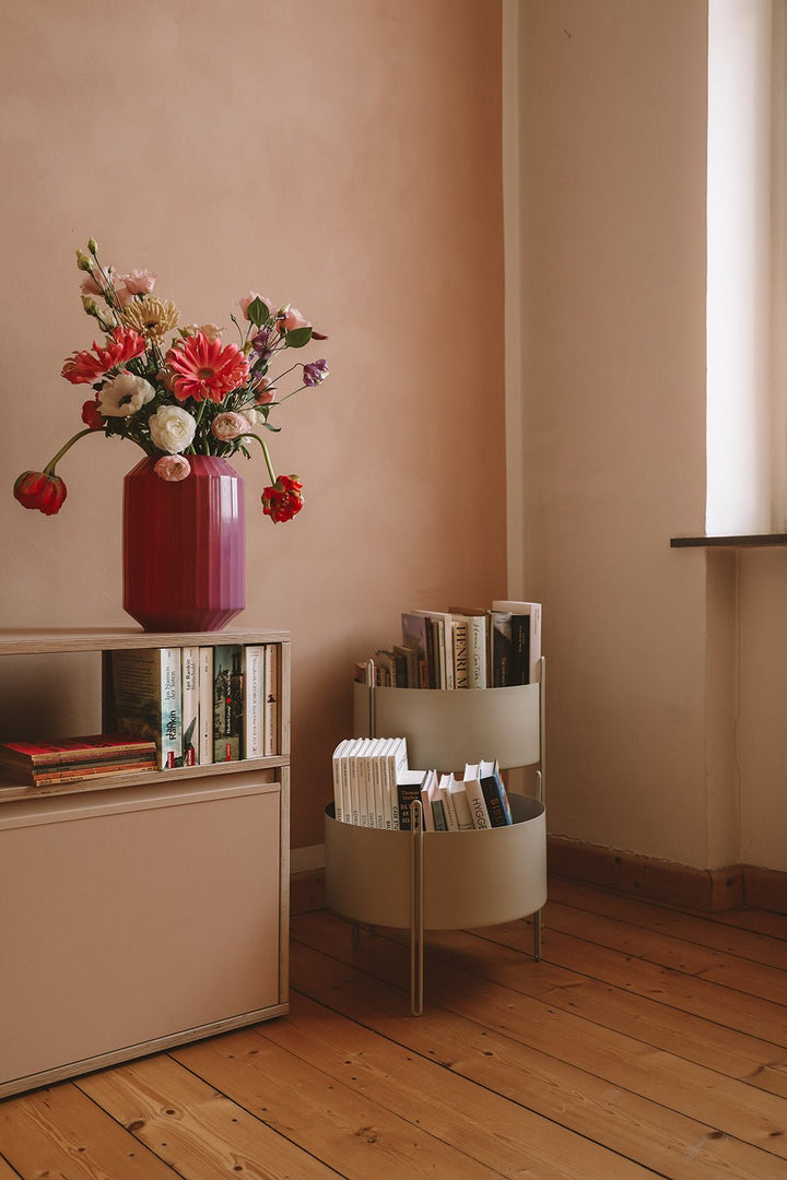 Pidestall Elevated Steel Planter 
