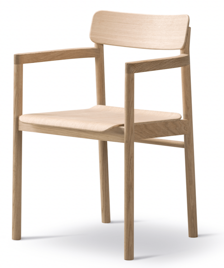 Post Chair - Fredericia - Chairs - Oak Lacquered - HORNE