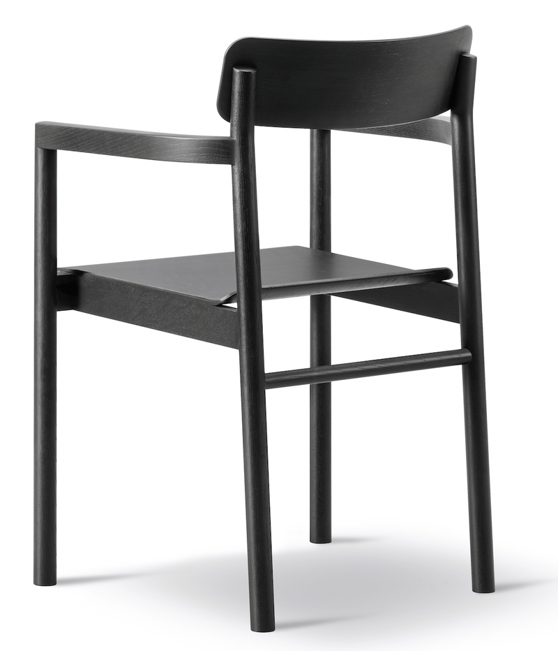 Post Chair - Fredericia - Chairs - Oak Lacquered - HORNE