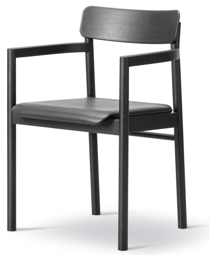 Post Chair - Upholstered Black Lacquered Oak - Fredericia - Chairs - HORNE