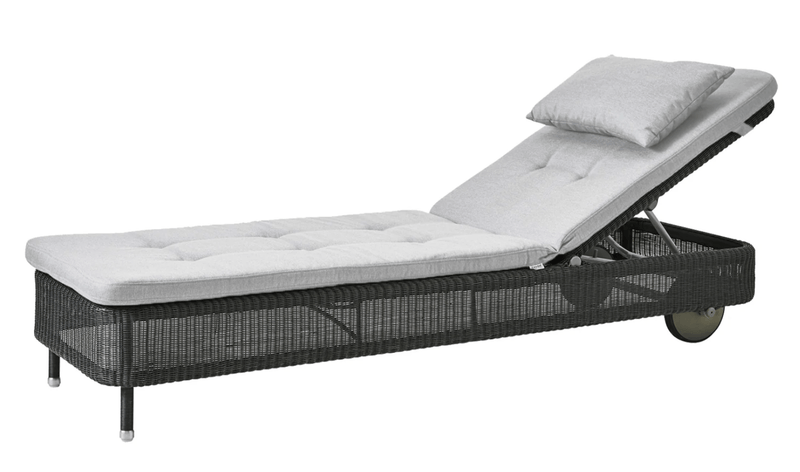 Presley Sunbed - Cane Line - Outdoor Furniture - Taupe - Grey Natté w/QuickDry & Airflow system - HORNE