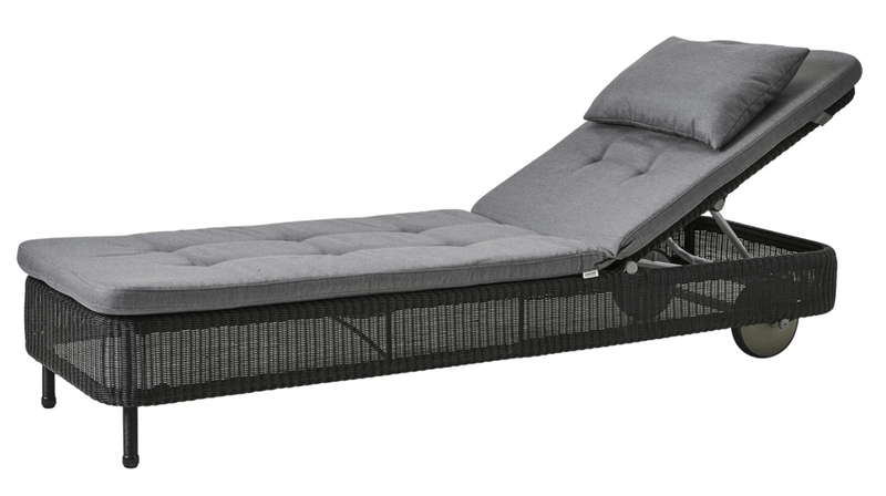 Presley Sunbed - Cane Line - Outdoor Furniture - Taupe - Grey Natté w/QuickDry & Airflow system - HORNE