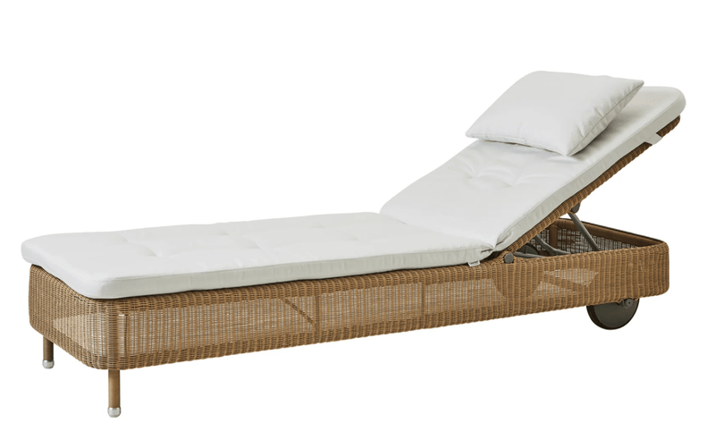Presley Sunbed - Cane Line - Outdoor Furniture - Taupe - Grey Natté w/QuickDry & Airflow system - HORNE