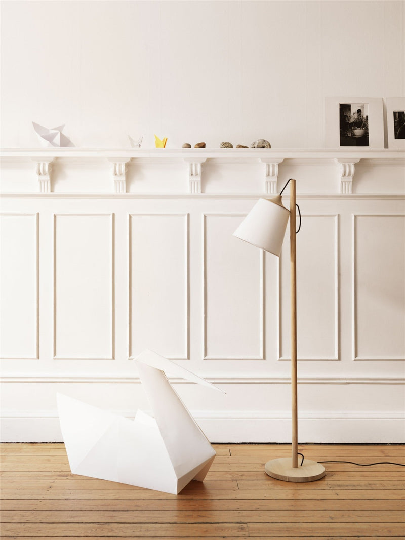 Pull Floor Lamp - Muuto - Floor Lamps - Oak/White - HORNE