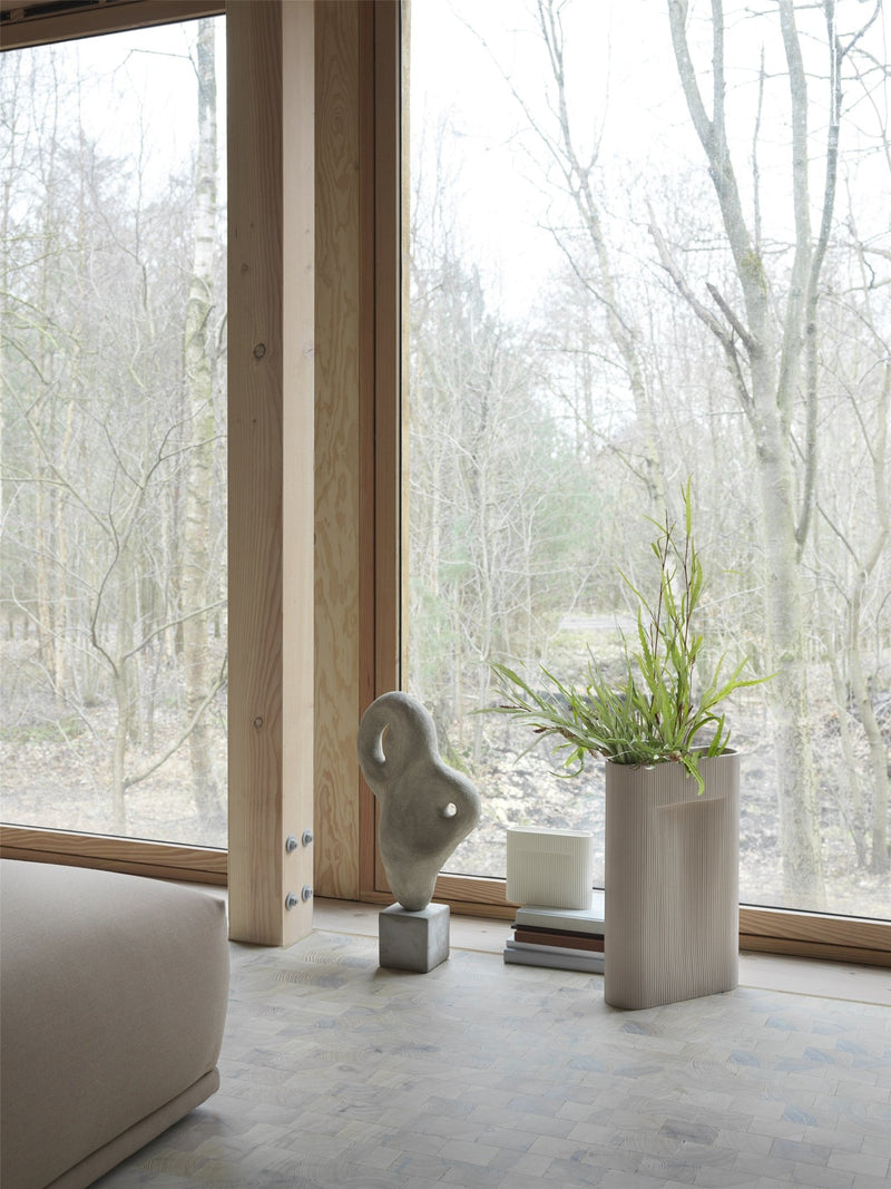 Ridge Vase - Muuto - Vases - Medium - Beige - HORNE