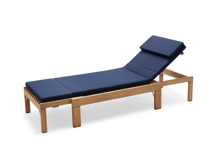 Riviera Cushion - Skagerak by Fritz Hansen - Outdoor Furniture - White - HORNE