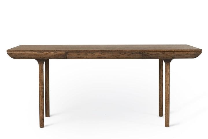 Rúna Dining Table - Warm Nordic - Tables - Smoked Oak - HORNE