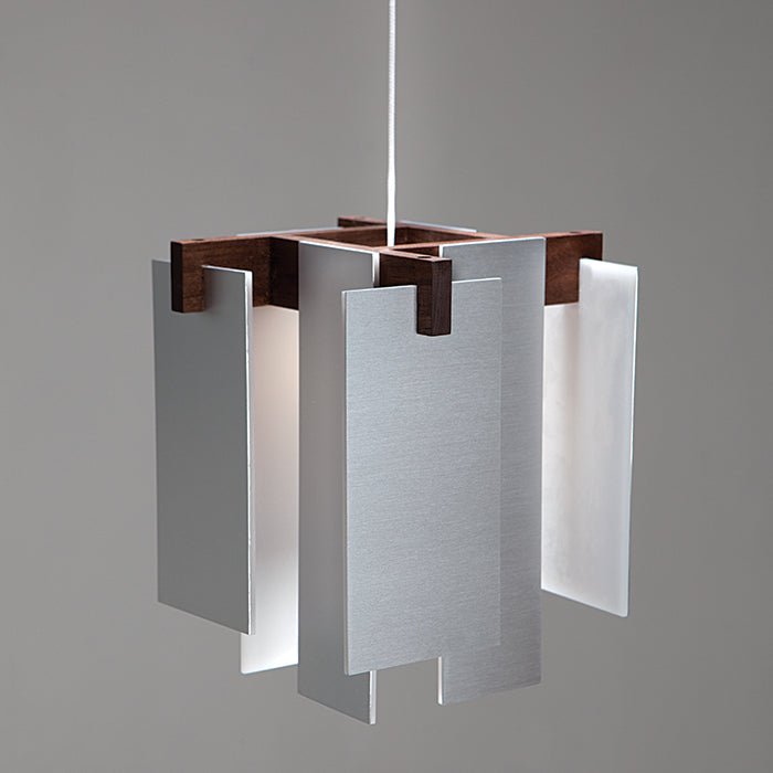 Salix Pendant LampCerno