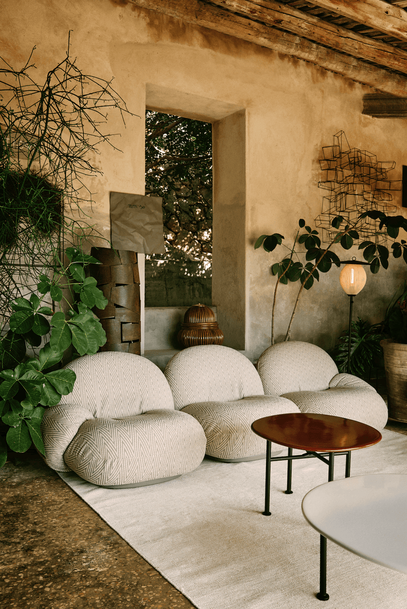 Satellite Outdoor Floor Lamp - Gubi - Outdoor Lights - Cream White - HORNE