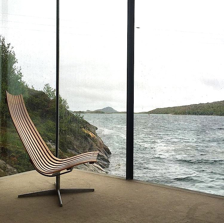 Scandia Senior Easy Chair