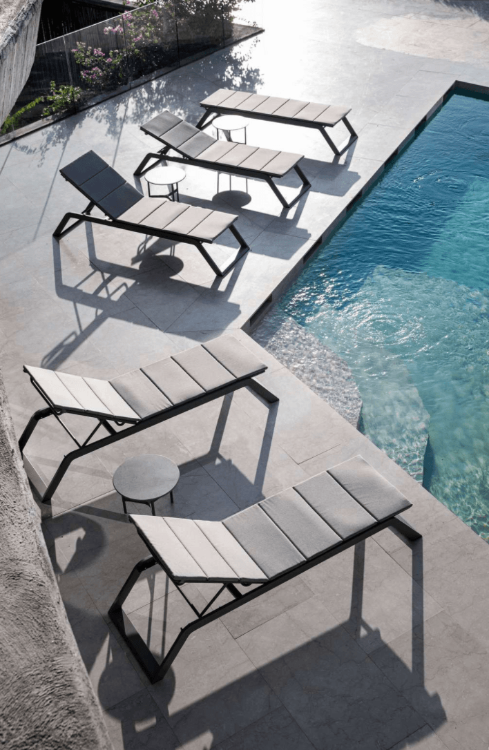 Siesta Sunbed - Cane Line - Outdoor Furniture - Grey - No Cushion - HORNE