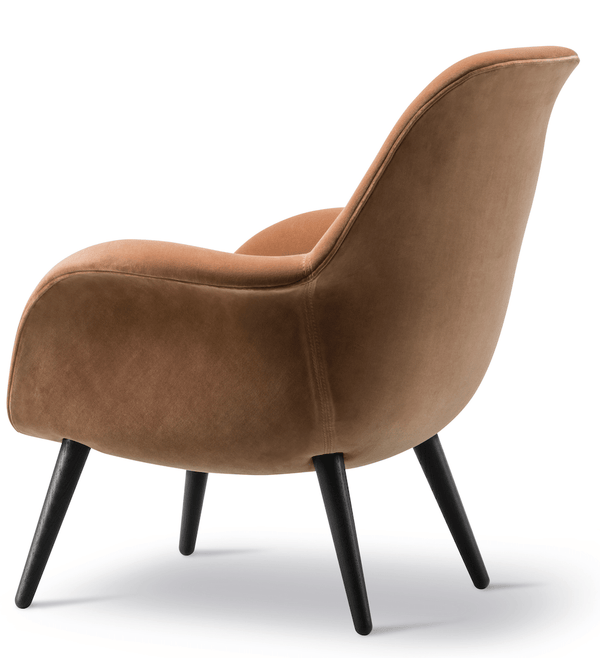 Swoon Lounge Petit Wood Base - Black Lacquered Oak - Fredericia - Chairs - Harald 343 - HORNE