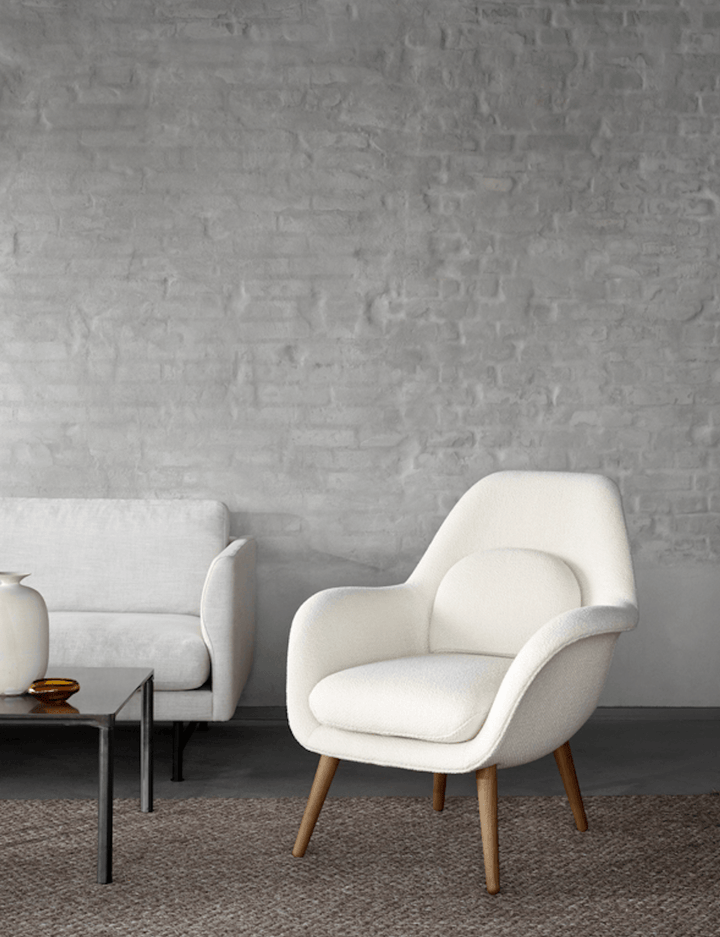 Swoon Lounge Petit Wood Base - Walnut - Fredericia - Chairs - Sunniva 717 - HORNE
