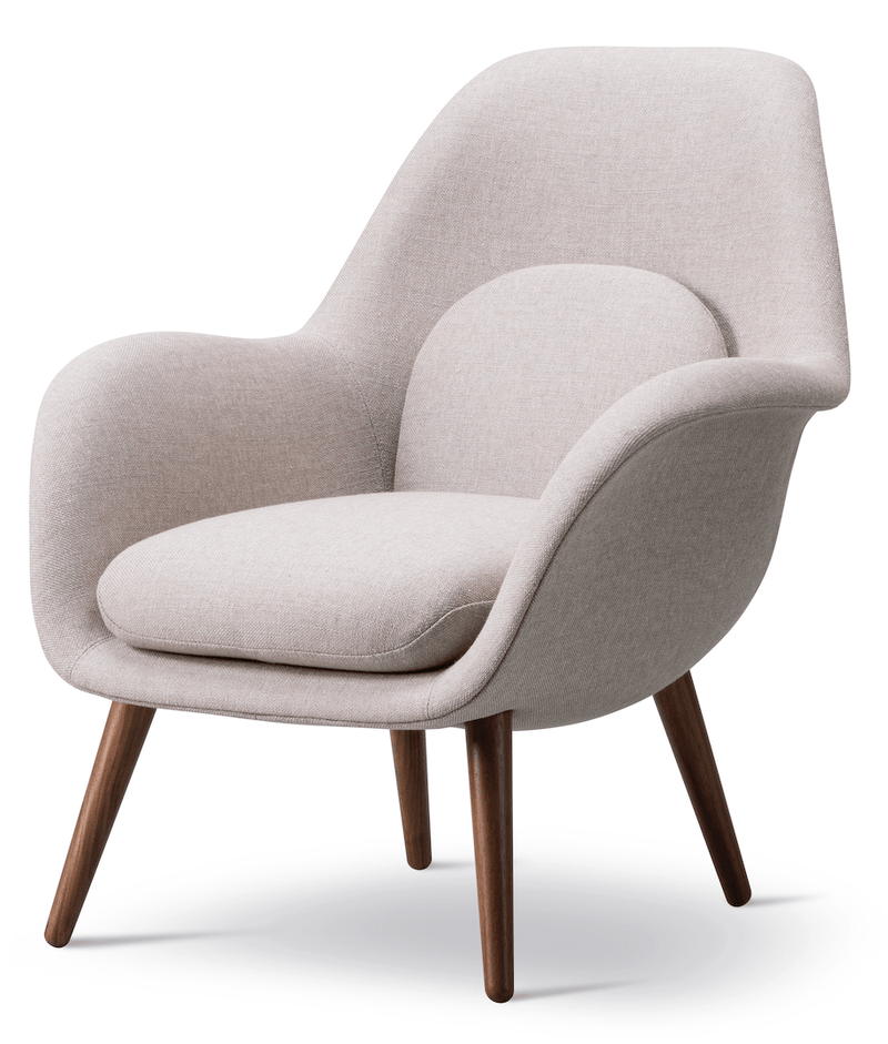Swoon Lounge Petit Wood Base - Walnut - Fredericia - Chairs - Hallingdal 180 - HORNE