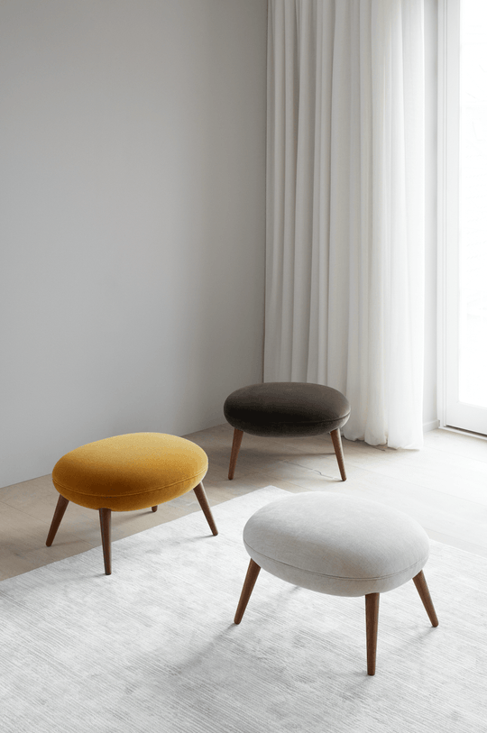 Swoon Ottoman - Oiled Oak - Fredericia - Stools + Benches + Ottomans - HORNE