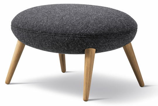Swoon Ottoman - Oiled Oak - Fredericia - Stools + Benches + Ottomans - HORNE